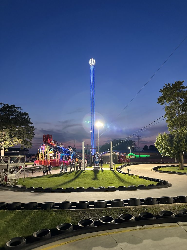 Craigs Cruisers track at dusk