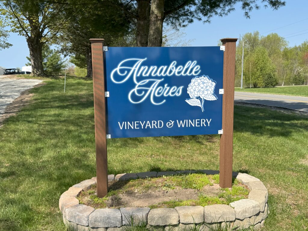 Annabelle Acres sign